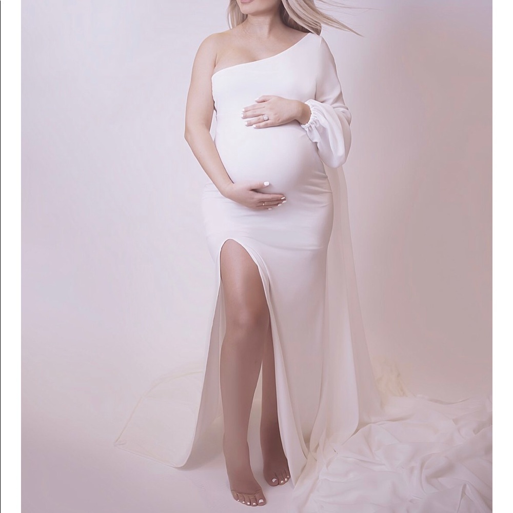 Anyuta Couture Maternity Photoshoot Dress